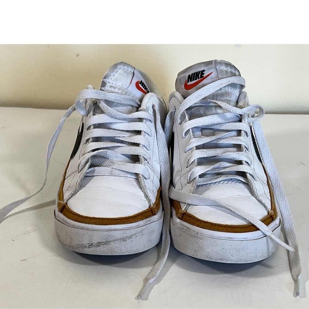 Nike Court Legacy Leather White Black Accents Casual Sneakers - 5.5 Womens Shoes